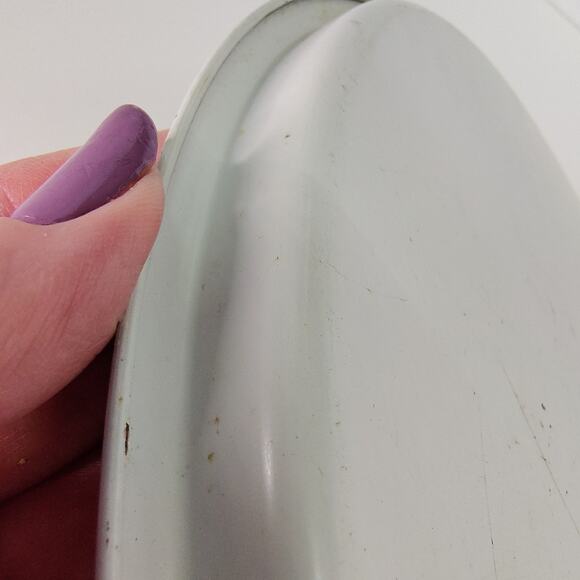 Vintage Round Tray Metal 11" White with Gold Cherries Painted - Fun Retro Decor - Picture 9 of 9